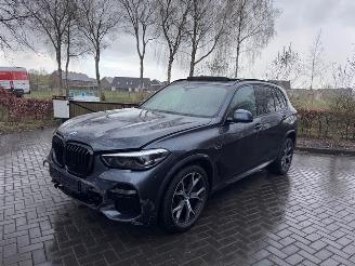 BMW X5 BMW X5 xDrive 45 e M Sport PANO|360|AHK|Massage|Luchtvering VOL !! picture 35