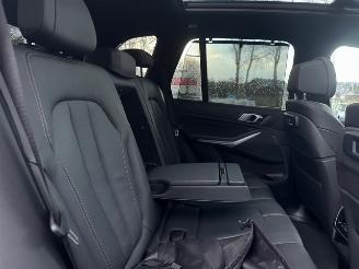 BMW X5 BMW X5 xDrive 45 e M Sport PANO|360|AHK|Massage|Luchtvering VOL !! picture 11