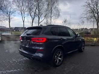 BMW X5 BMW X5 xDrive 45 e M Sport PANO|360|AHK|Massage|Luchtvering VOL !! picture 9