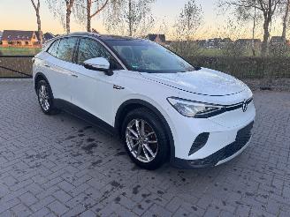 skadebil auto Volkswagen ID.4 Volkswagen ID.4 Pro Performance 150 kW Trekhaak 82kWh ACC LED 2022/7