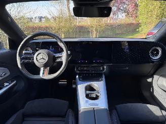 Mercedes Cla-klasse Mercedes-Benz 250+ CLA EQ Technologie PANO|360|Ambiance|VOL !! picture 20