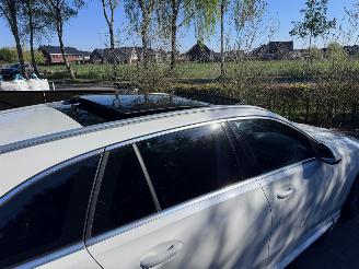 Mercedes C-klasse C 300 C T-Modell C 300 T e PANORAMA Ambiance 360 camera AHK VOL picture 13