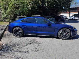 Porsche Taycan Porsche Taycan 4 S Panorama 571ps HUD Leder LED 360view VOL VOL picture 21