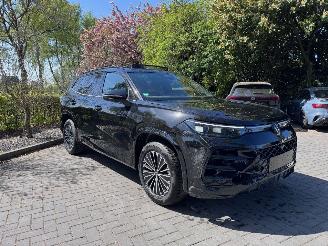 Volkswagen Tayron Tayron 1.5 TSI eHybrid 150kW R-Line PANO HUD Trekhaak Massage Leer VOL VOL picture 23