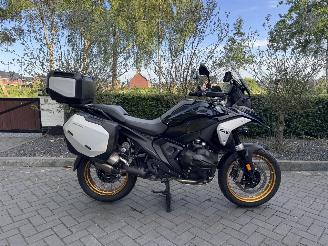 Schade motor BMW R 1300 GS BMW BMW R 1300 GS TRIPLE BLACK AKRAPOVIC AUTOMATIC VOL VOL 2024/8