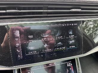 Audi Q7 Q7 60 TFSIe Quattro 360 kW S line PANO Luchtvering Trekhaak Kuipstoelen VOL!! picture 38