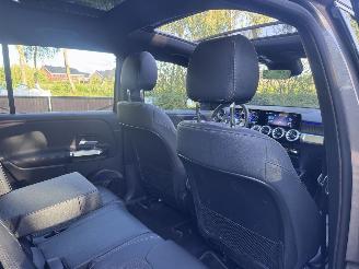 Mercedes EQB EQB 250+ PANORAMA Ambiance AMG Trekhaak Camera VOL picture 15