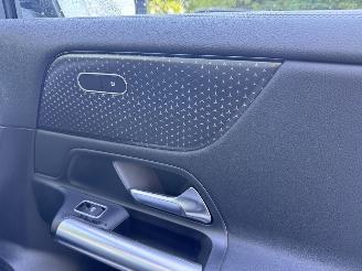 Mercedes GLA Mercedes-Benz GLA 250e AMG Panorama 360view AHK Leder VOL picture 15