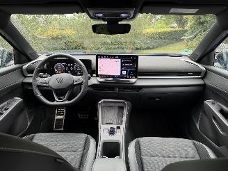 Volkswagen T-Roc Volkswagen T-Roc 1.5 eTSI 110 kW R-Line Camera Ambiance ACC picture 3