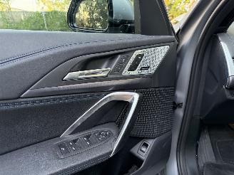 BMW iX1 iX1 30 xDrive M Sport PANO HUD Frozen-Grey VOLL picture 28