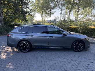 Volkswagen Passat Passat Variant 2.0 TDI 110 kW 3x R-line PANO HUD picture 15