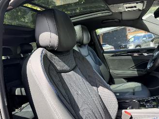Volkswagen Tayron Volkswagen Tayron 1.5 TSI eHybrid 200 kW 2x R-Line PANO HUD picture 13