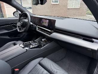 BMW 5-serie 530 5 Limousine 530 e M Sport Ambiance Leder Harman&Kardon VOLL picture 17