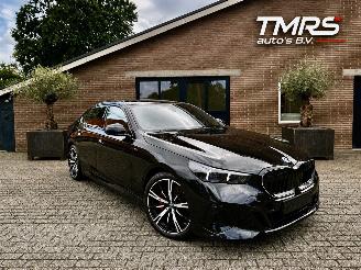  BMW 5-serie 530 5 Limousine 530 e M Sport Ambiance Leder Harman&Kardon VOLL 2025/2