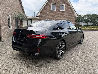 BMW 5-serie 530 5 Limousine 530 e M Sport Ambiance Leder Harman&Kardon VOLL picture 2
