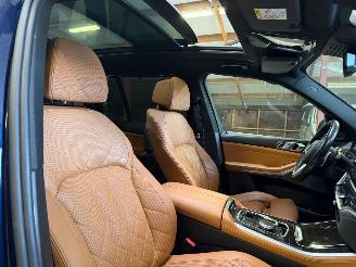 BMW X5 X5 50e xDrive M Sport PANORAMA LUCHTVERING HUD Ambiance picture 12