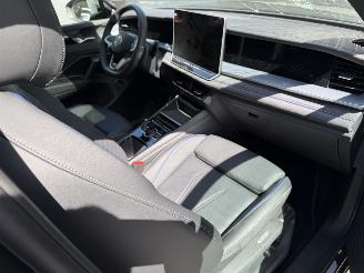 Volkswagen Tayron Tayron 1.5 TSI eHybrid 200 kW R-Line PANO LEDER HUD Massage VOLLL picture 6