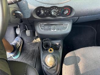 Renault Twingo  picture 17
