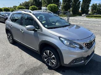 Schadeauto Peugeot 2008  2016/8