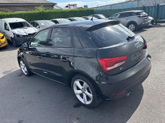 Voiture accidenté Audi A1  2018/8