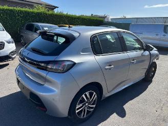 Schadeauto Peugeot 208  2020/7