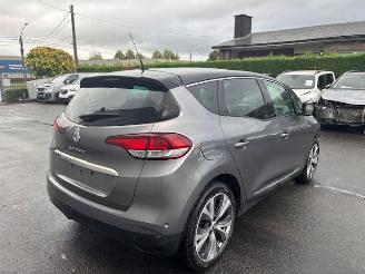  Renault Mégane Scénic  2018/10