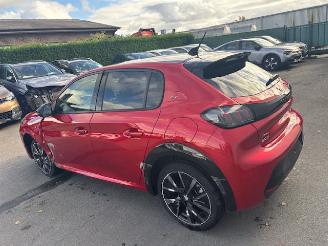 Peugeot 208  picture 2