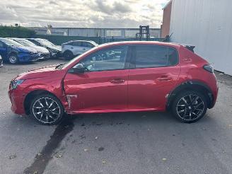 Peugeot 208  picture 6