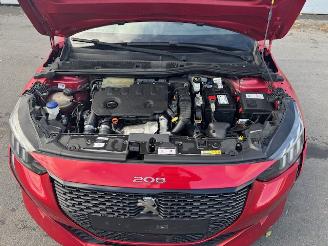 Peugeot 208  picture 15