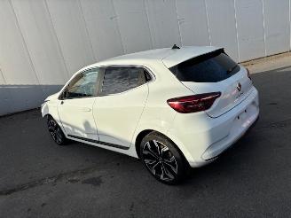 Coche accidentado Renault Clio  2019/9