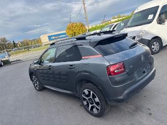 krockskadad bil auto Citroën C4 cactus AUTOMAAT 2016/2