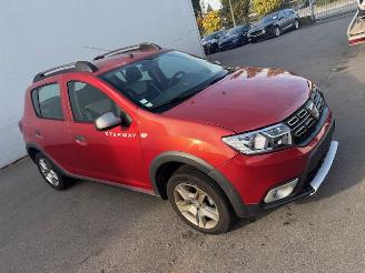 krockskadad bil auto Dacia Sandero STEPWAY 2018/10