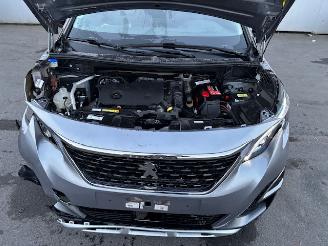 Peugeot 5008 7 seats picture 10