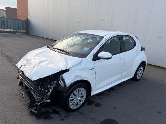 Toyota Yaris HYBRID picture 8