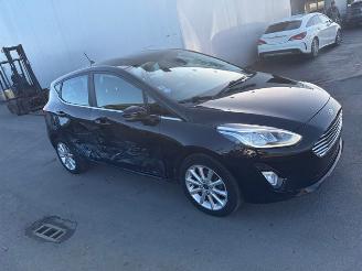 Ford Fiesta  picture 4