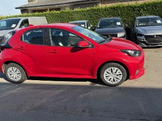 Toyota Yaris HYBRID AUTOMAAT picture 3