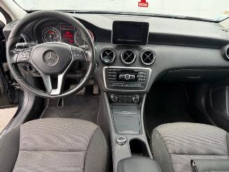 Mercedes A-klasse AUTOMAAT picture 6