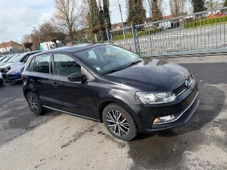 Vaurioauto  passenger cars Volkswagen Polo ALL STAR 2016/9