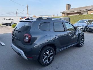 krockskadad bil auto Dacia Duster  2019/8