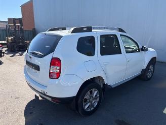 skadebil auto Dacia Duster  2017/5