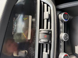 Alfa Romeo Giulia  picture 11