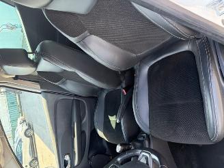 Renault Clio  picture 5