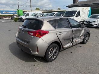 Voiture accidenté Toyota Auris  2015/5