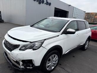 Peugeot 5008 7 SEATS picture 3