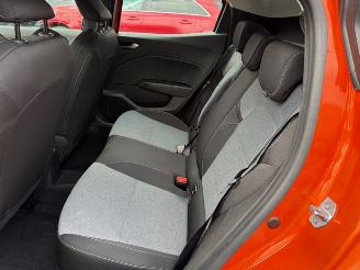 Renault Clio  picture 6