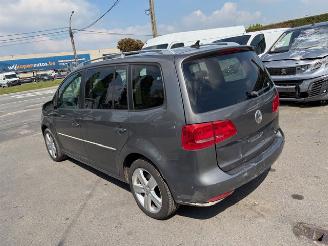 škoda osobní automobily Volkswagen Touran 7pl AUTOMAAT 2014/2