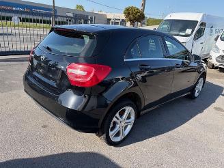 Vaurioauto  passenger cars Mercedes A-klasse AUTOMAAT 2015/7