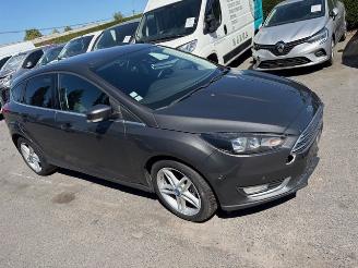 Ford Focus  picture 3