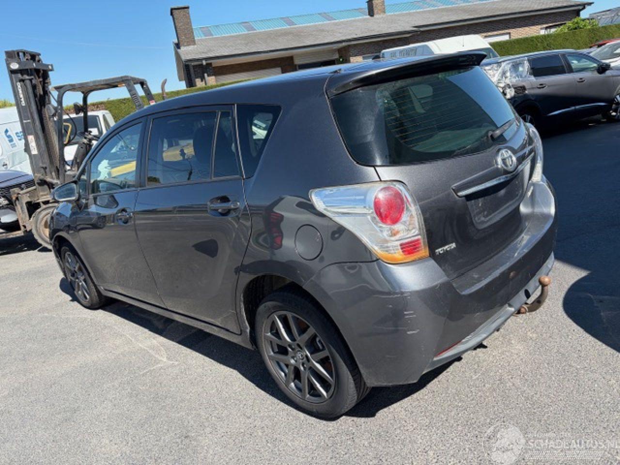 Toyota Verso 