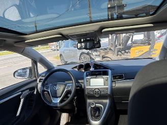 Toyota Verso  picture 5